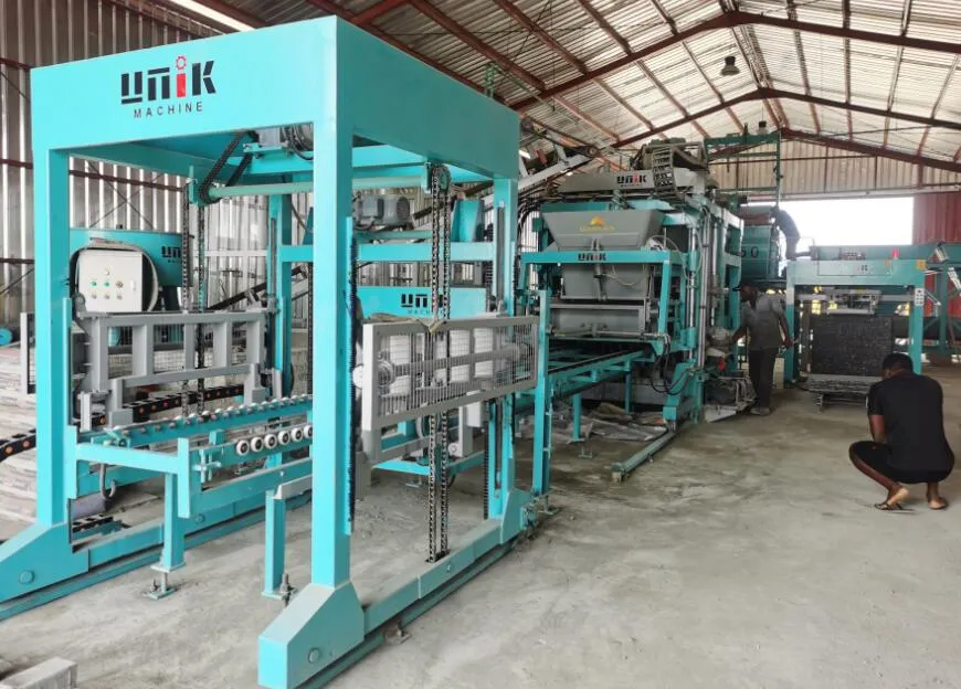UNIK-এর সম্পূর্ণ স্বয়ংক্রিয় কংক্রিট ব্লক উত্পাদন লাইন: ব্যাচিং থেকে প্যালেটাইজিং পর্যন্ত ওয়ান-স্টপ স্মার্ট সমাধান